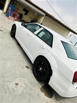 كرايسلر 300